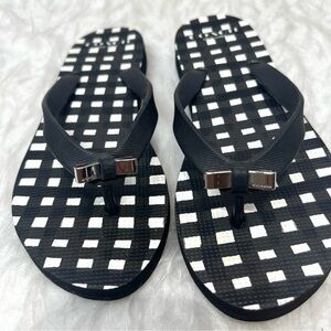 Coach Amel Flip Flop Sandals Gingham Black White Bow  5 Everyday Retro Casual
